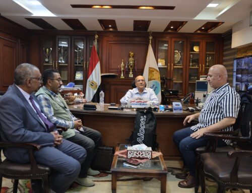 رئيس القابضة لمياه الشرب يتابع مشروعات “حياة كريمة” بالمنيا